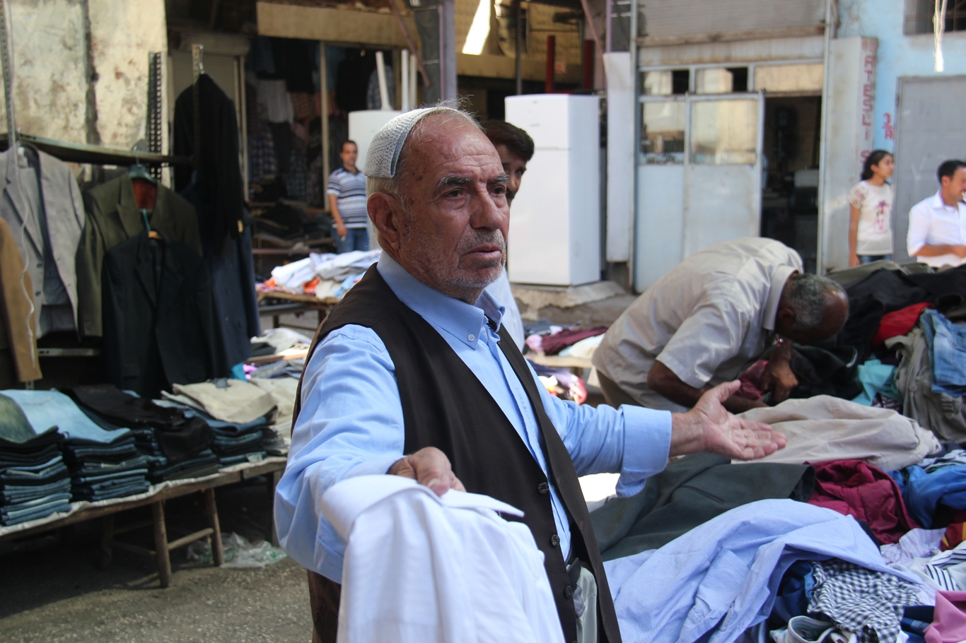 İkinci el elbisenin adresi tarihi ‘İspey Pazarı’ İkinci el elbisenin adresi tarihi ‘İspey Pazarı’